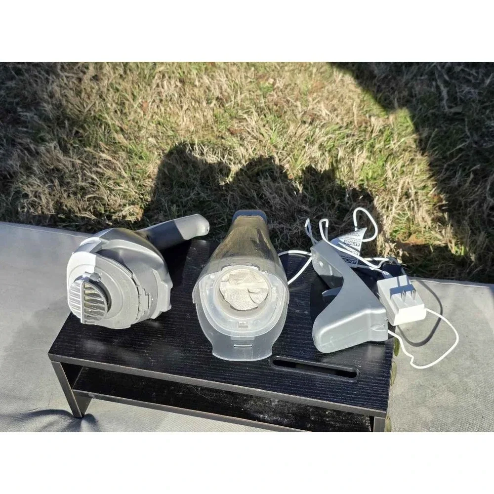BLACK+DECKER Dustbuster AdvancedClean Lithium Hand Vacuum